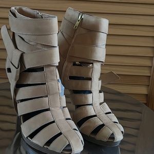 TULESTE LEATHER STRAPPY BOOTIE